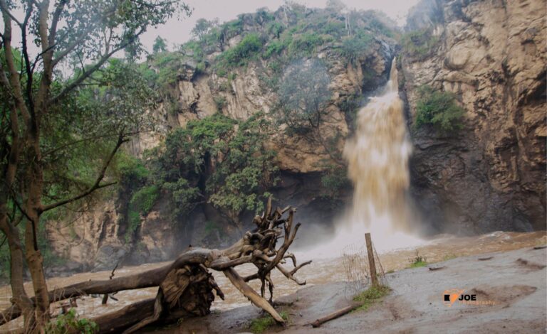 Makalia Falls Lake Nakuru (7)